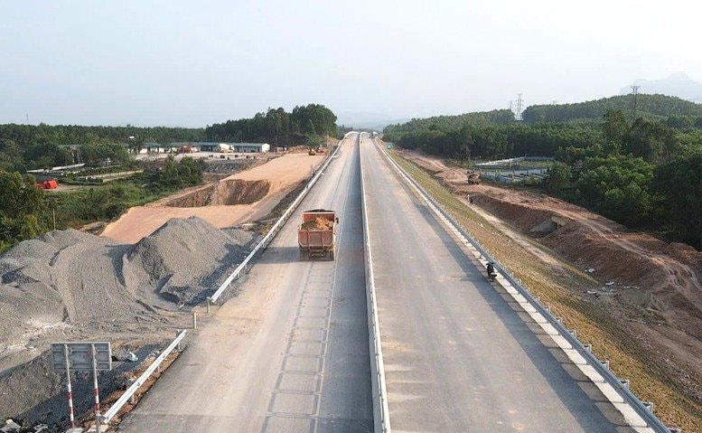 hoan-thanh-muc-tieu-3.000km-cao-toc-ha-tang-giao-thong-tang-toc-manh-me.jpg