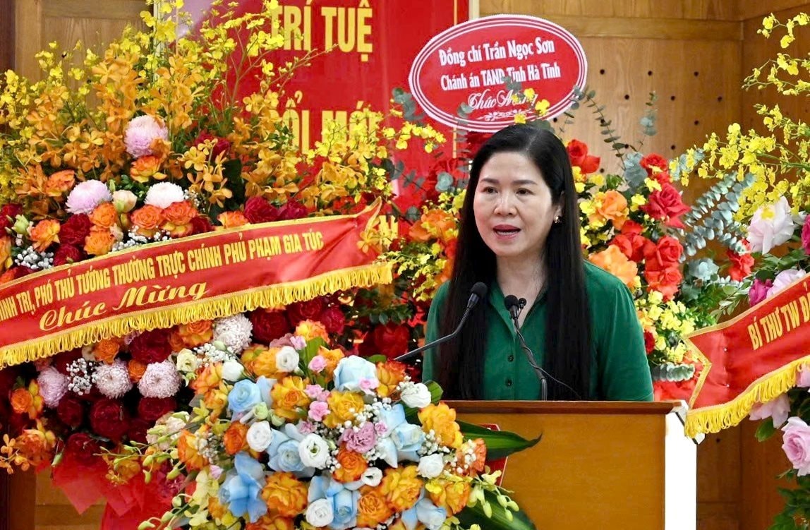 anh-7-sach.jpg