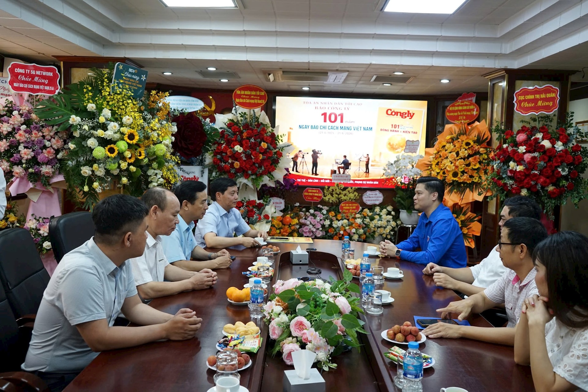 doan-thanh-nien.jpg