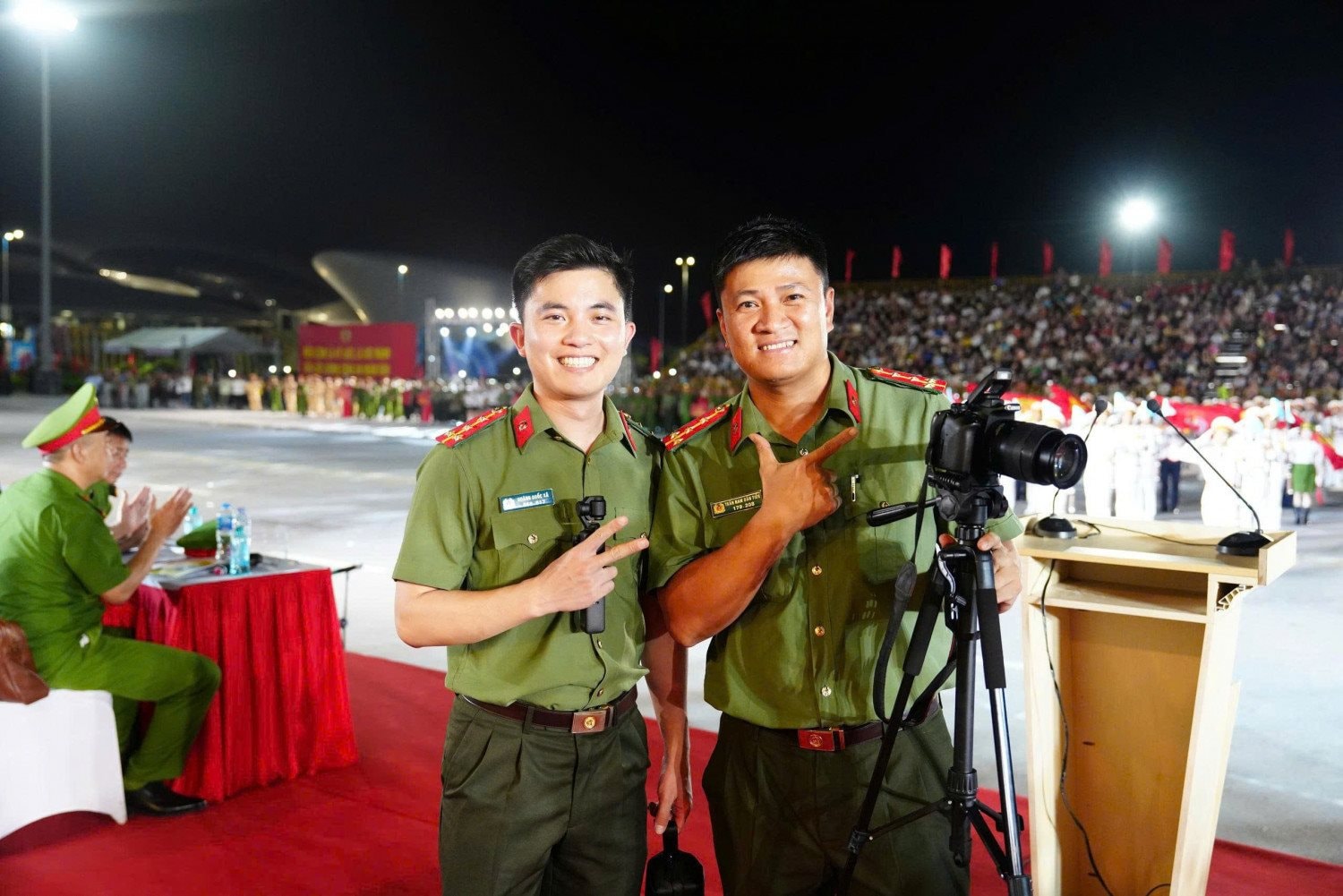 hoi-thao-quan-su.jpeg