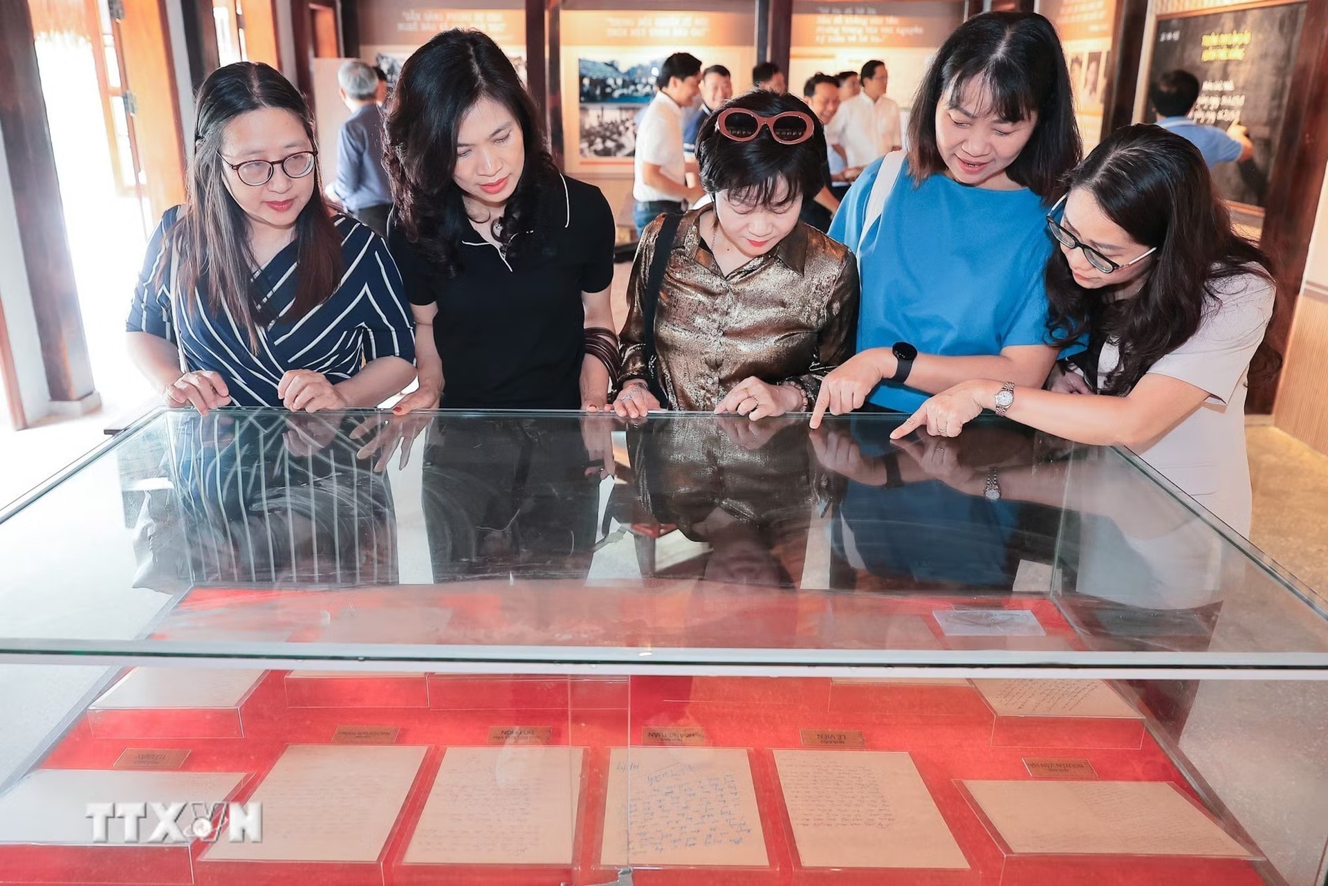 ttxvn-lien-chi-hoi-6.jpg