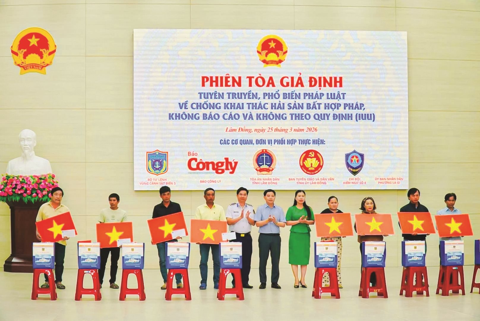 tien-phong-sang-tao-trong-tuyen-truyen-phap-luat-ve-chong-khai-thac-iuu-ok-_a4.jpeg