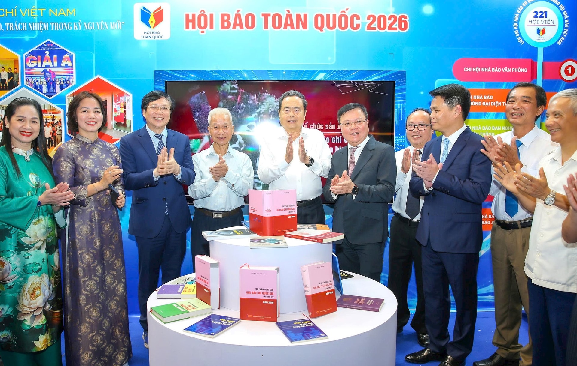 chu-tich-quoc-hoi-ttm.jpg