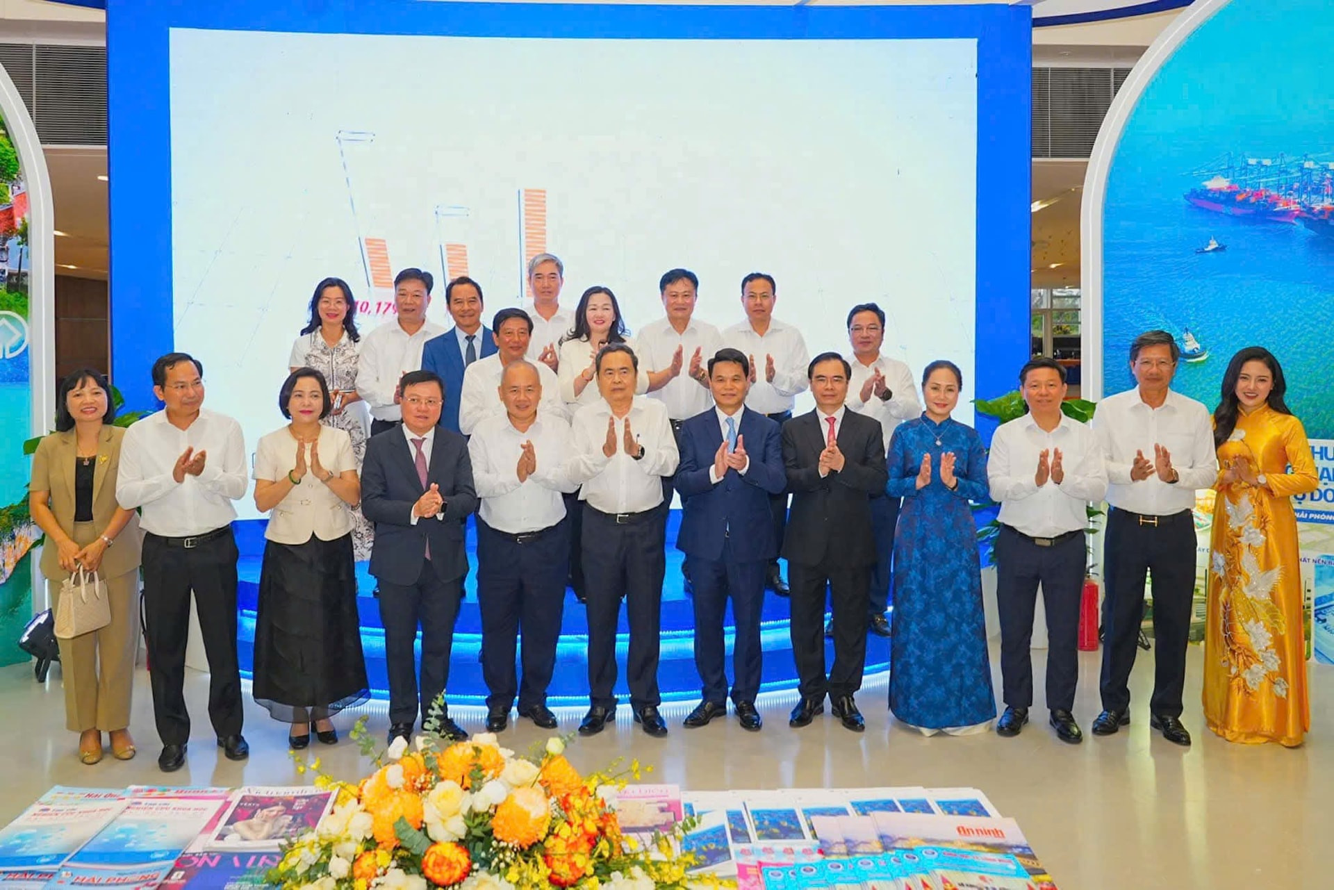 chu-tich-quoc-hoi-tran-thanh-man.jpg