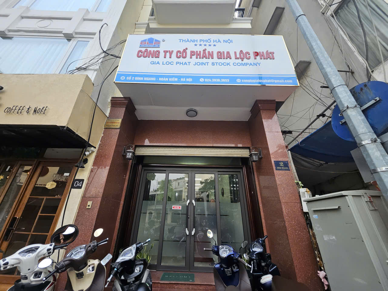 Công ty Cổ phần Gia Lộc Phát có địa chỉ số 2 Đình Ngang, Hoàn Kiếm