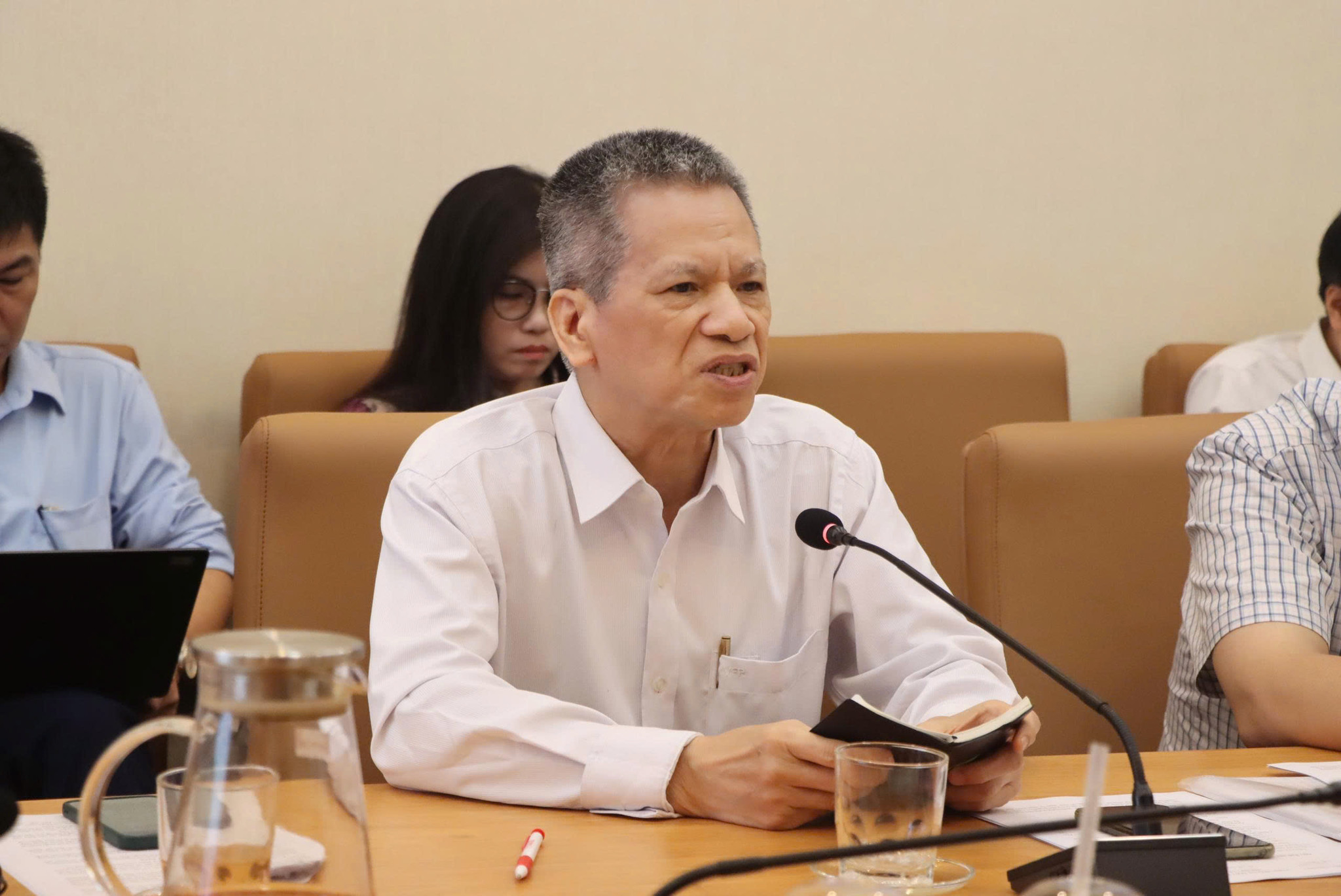 ảnh 4, quản lý thị trường