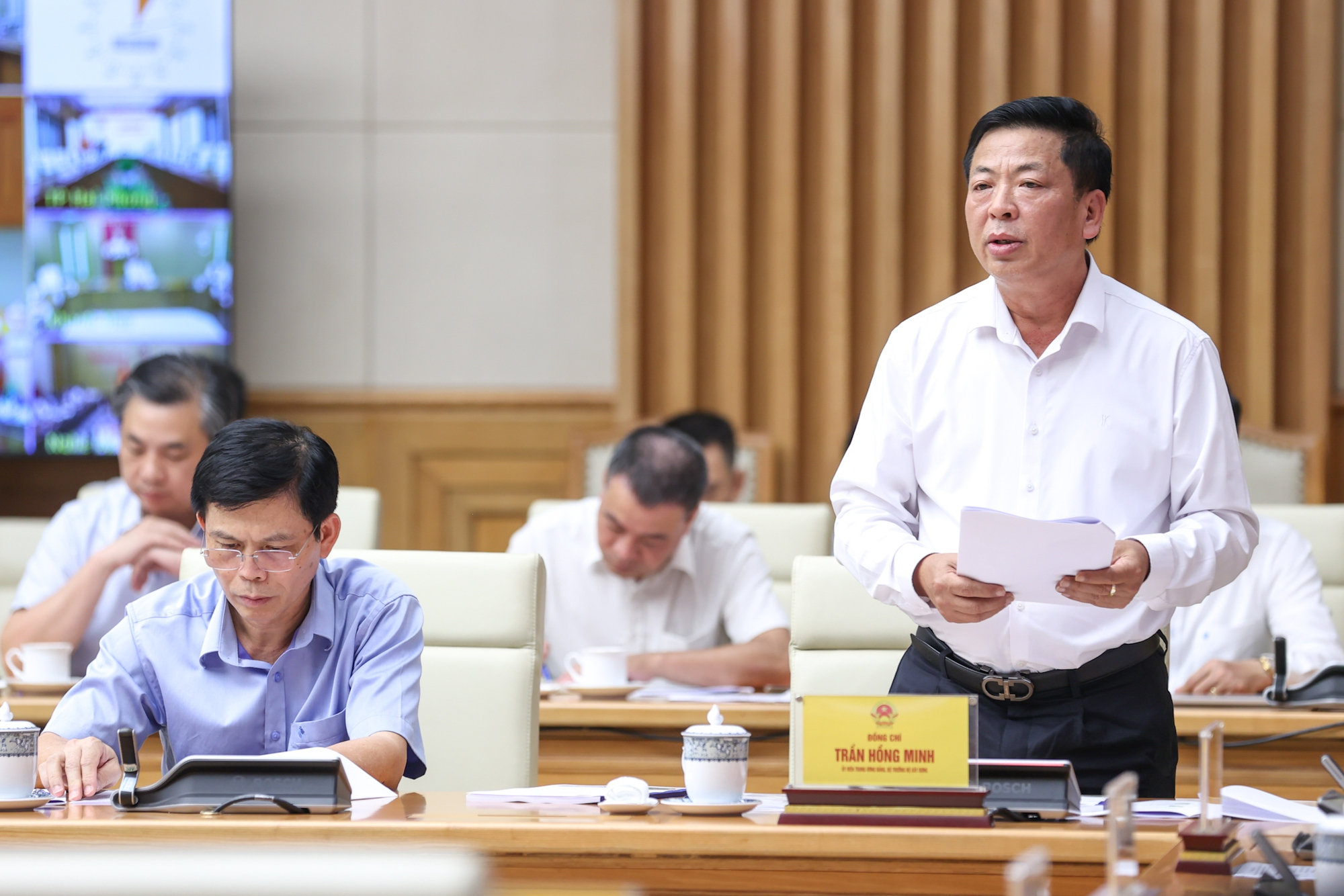 Thủ tướng: Kiên quyết không lùi tiến độ các dự án trọng điểm quốc gia nếu không có lý do chính đáng- Ảnh 5.