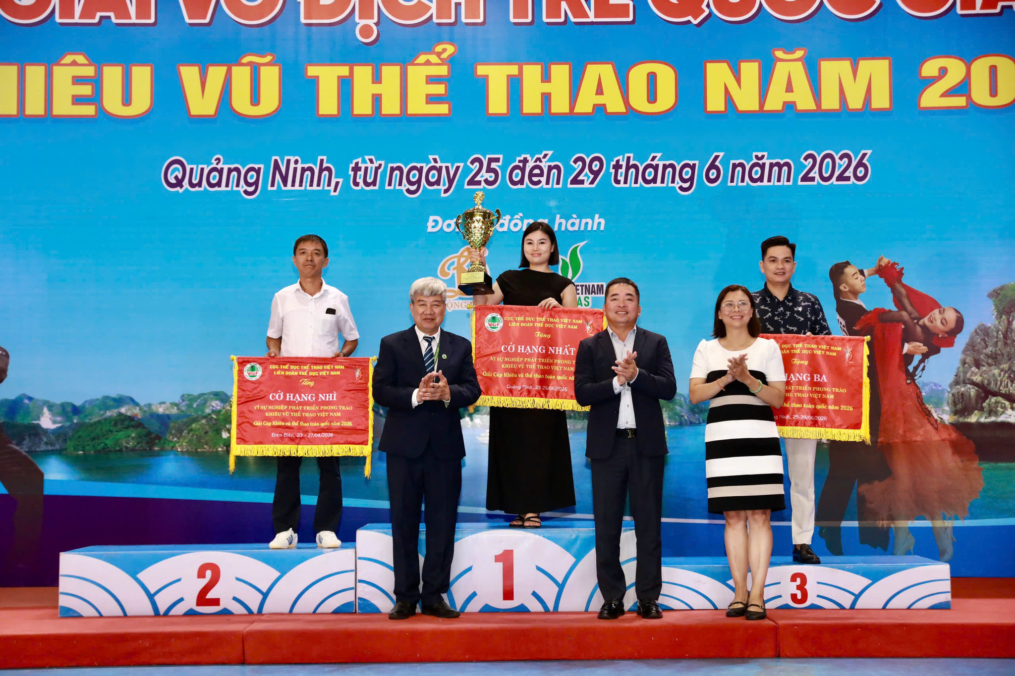 hạng nhì