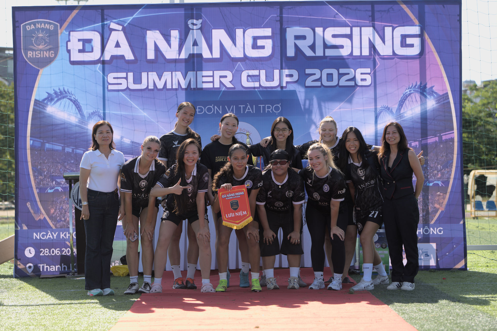 28-6, Bong da10