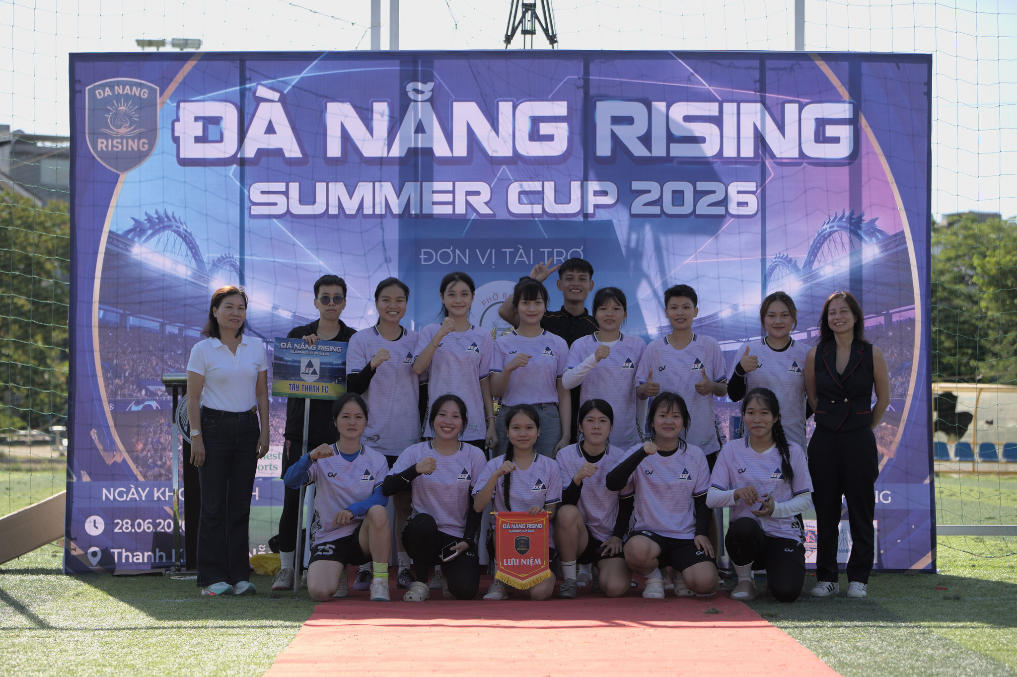 28-6, Bong da15
