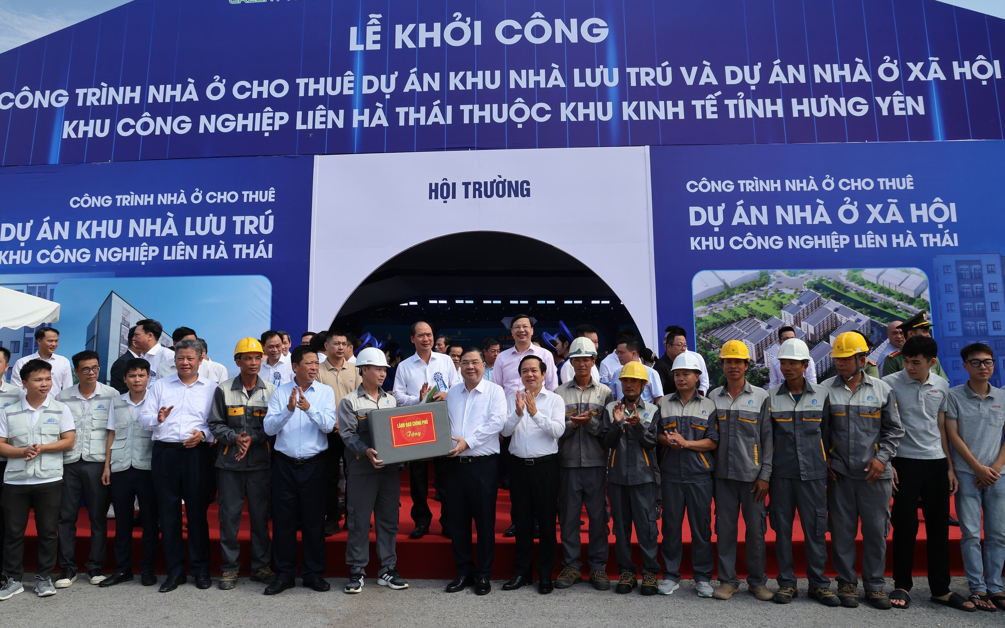 Phó Thủ tướng Thường trực Phạm Gia Túc dự khởi công 2 dự án nhà ở xã hội quy mô 7.840 căn hộ tại tỉnh Hưng Yên- Ảnh 2.