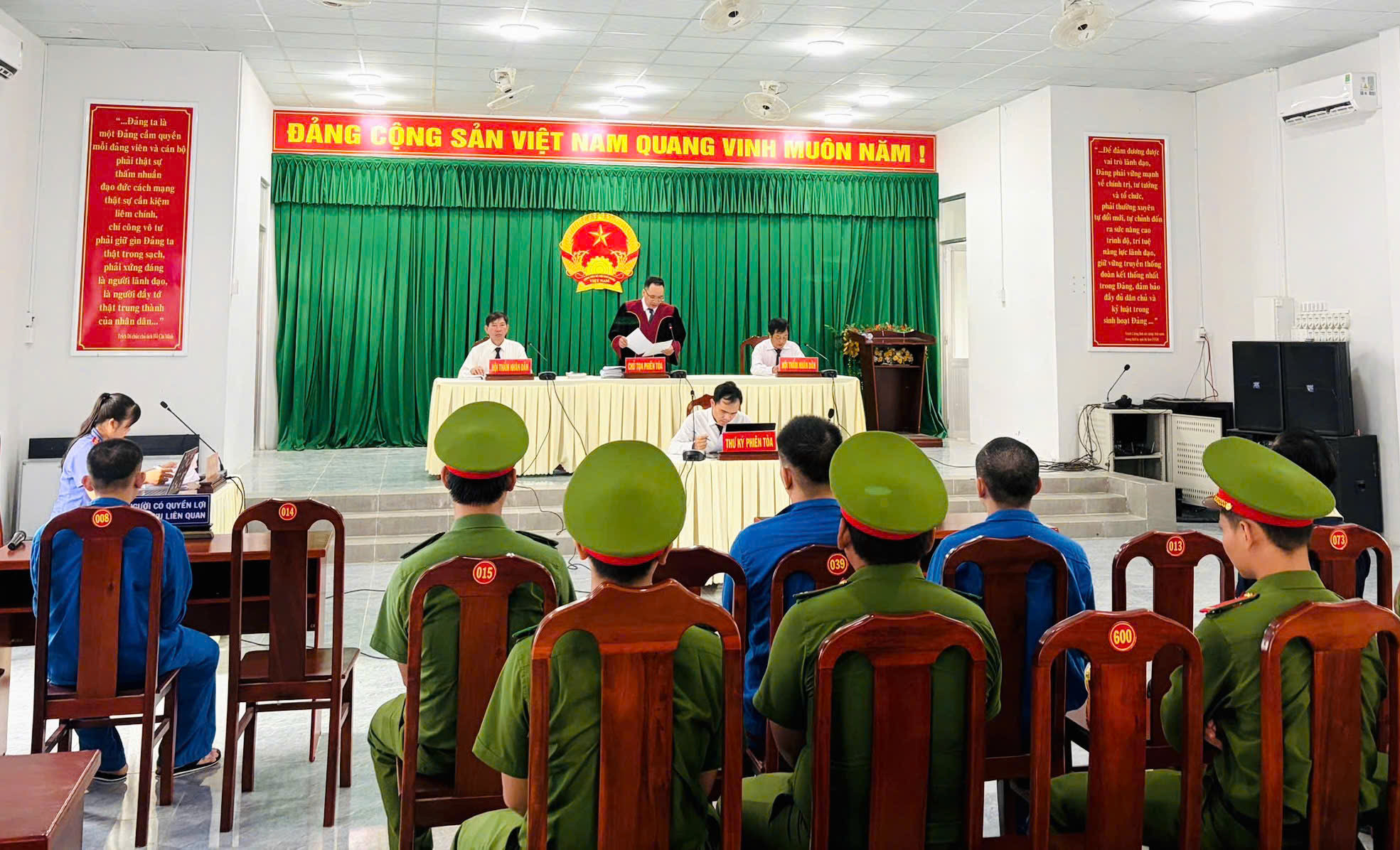 lưu động 1