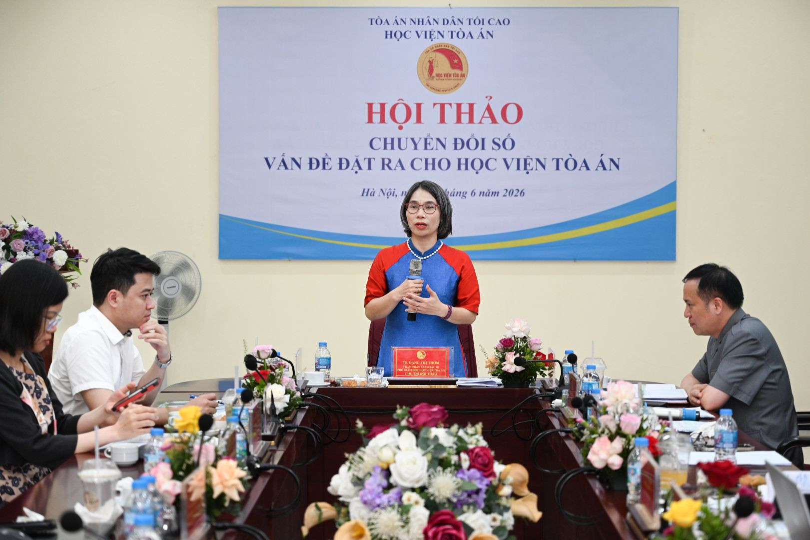 Thơm 1