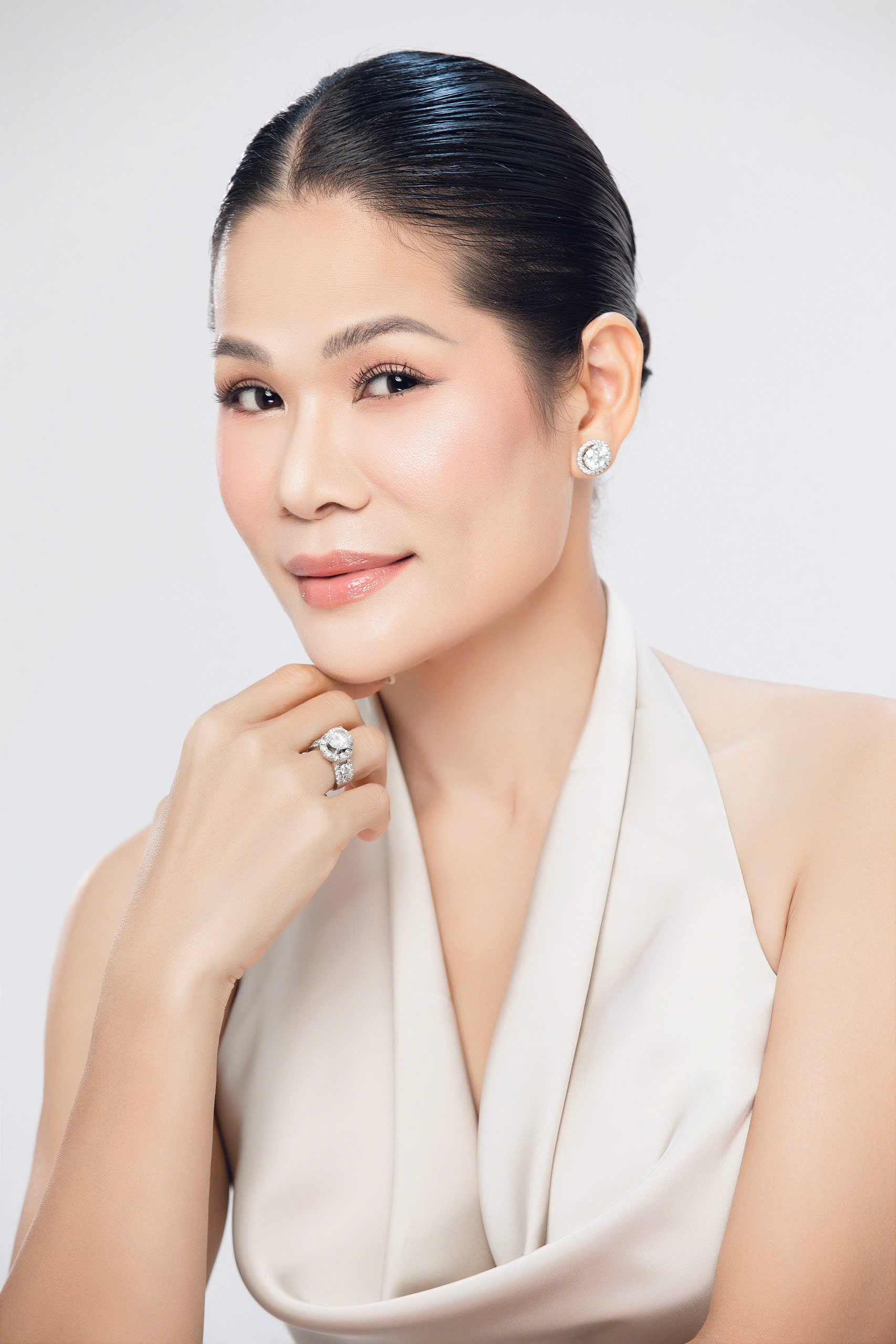 chi Hoang Huong