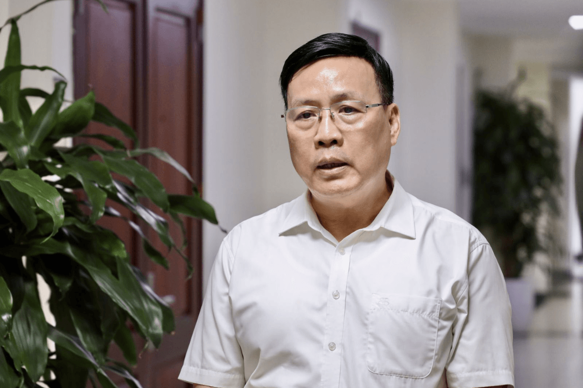 GS.TSKH Nguyễn Đình Đức, Đại học Quốc gia Hà Nội.