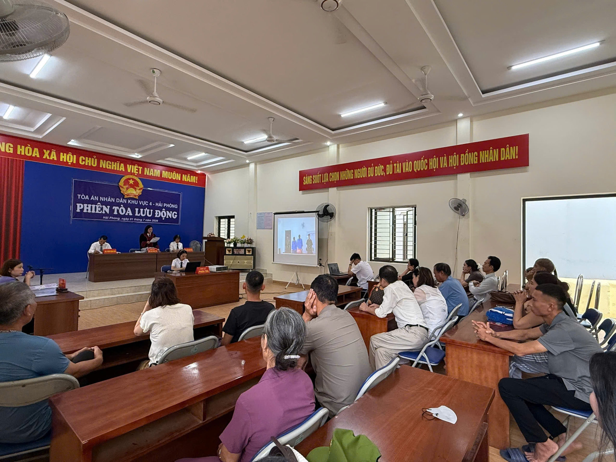 mại dâm 3