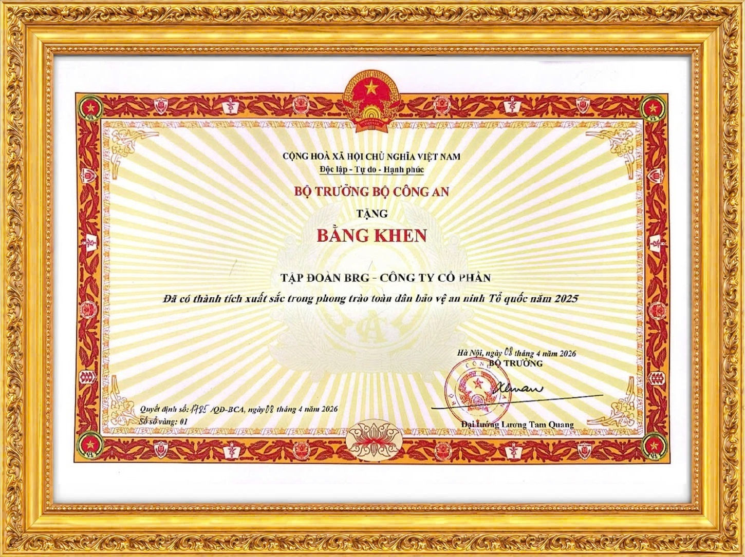 01 Bằng khen của Bộ Công An trao tặng Tập đoàn BRG tại Hội nghị tổng kết Phong trào Bảo vệ An ninh Tổ quốc năm 2025