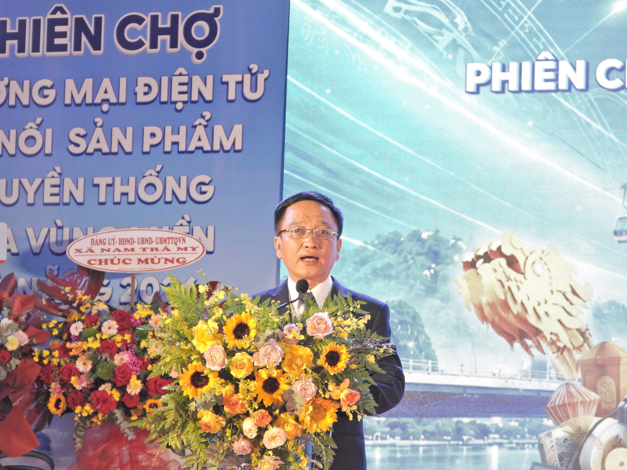 Phó Giám đốc Sở Công Thương TP. Đà Nẵng Huỳnh Xuân Sơn phát biểu khai mạc.