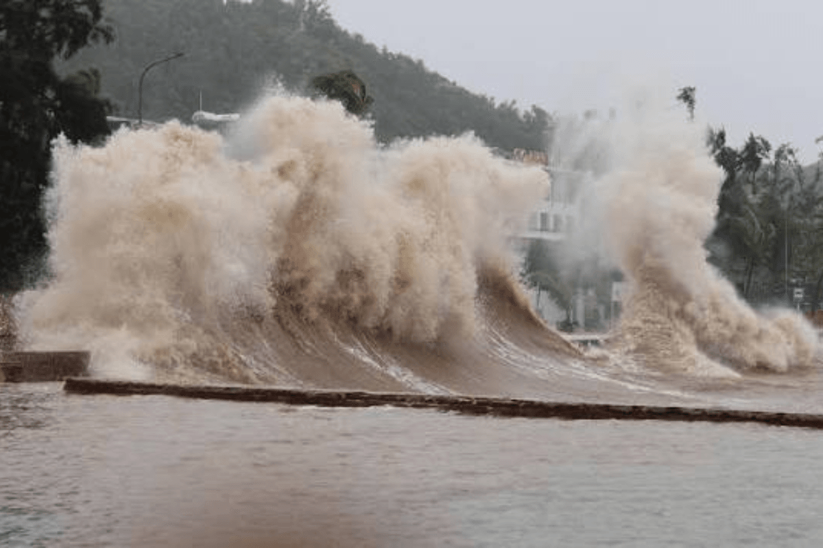 Khẩn trương ứng phó bão số 1 và mưa lũ sau bão