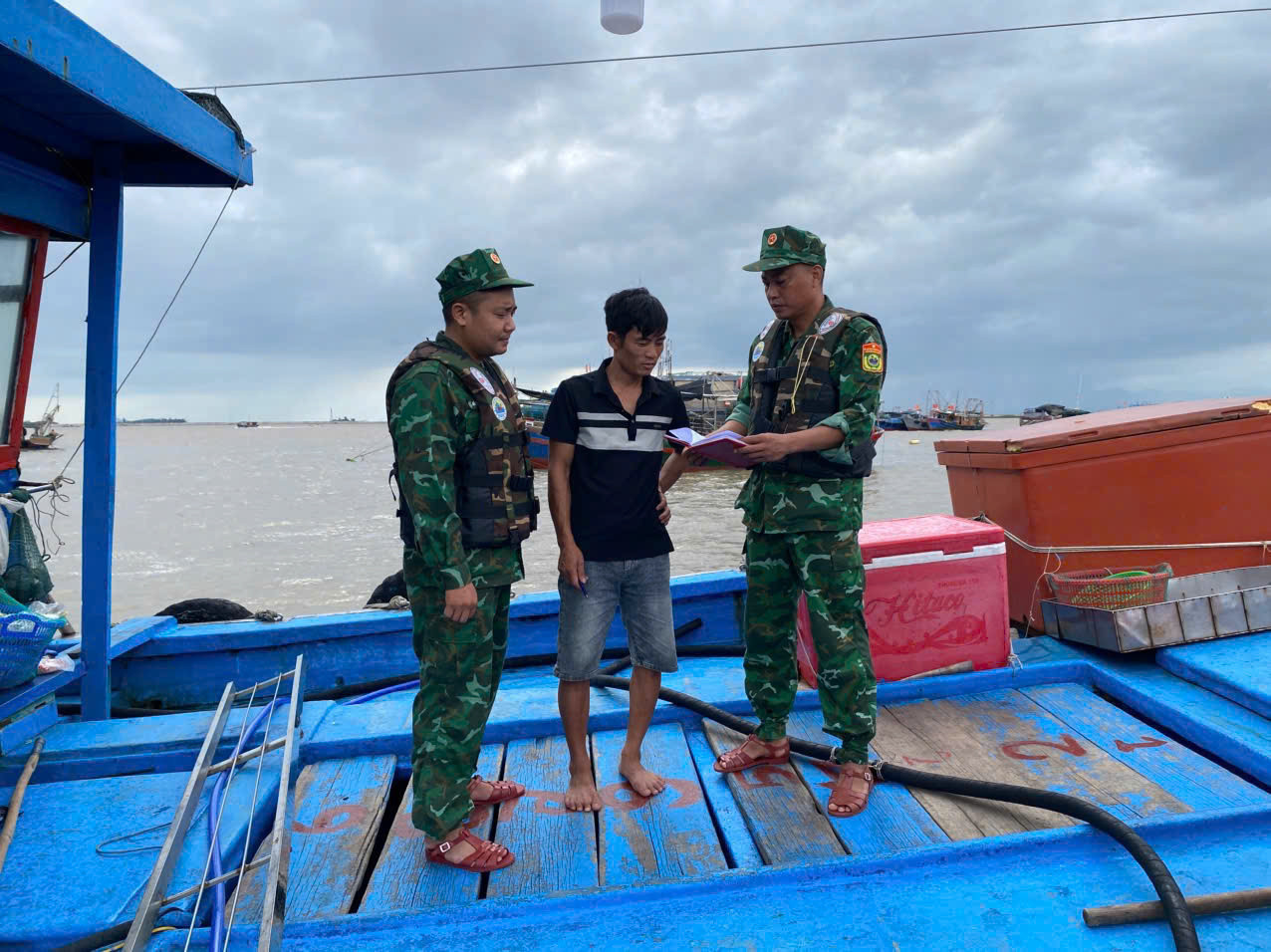 biên phòng