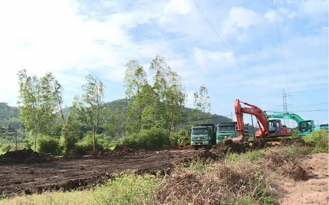cao-toc-bac-nam-phu-yen.jpg