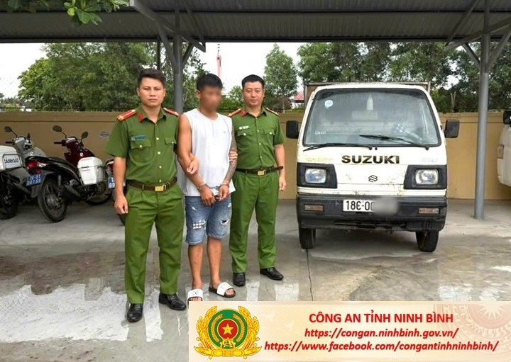 doi_tuong_bi_bat_giu.jpg