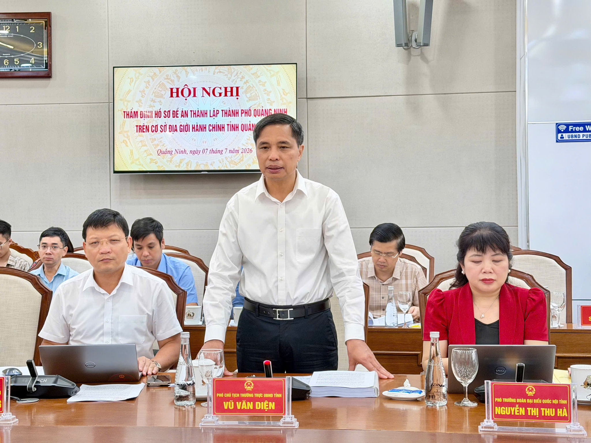 Phó Chủ tịch