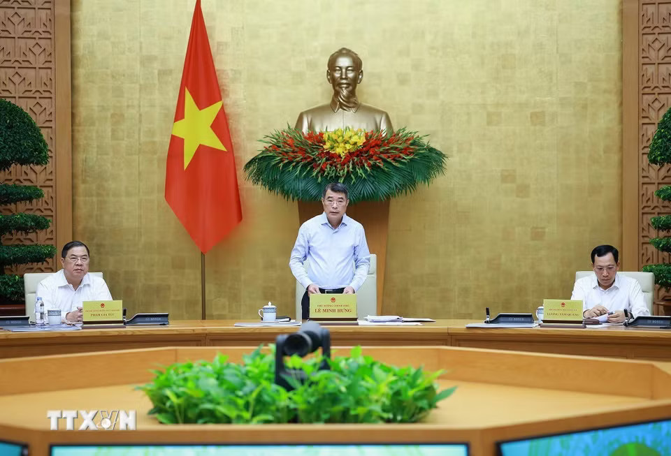 Thủ tướng Lê Minh Hưng chủ trì Phiên họp Chính phủ chuyên đề về xây dựng pháp luật tháng 7 năm 2026. (Ảnh: Dương Giang/TTXVN)