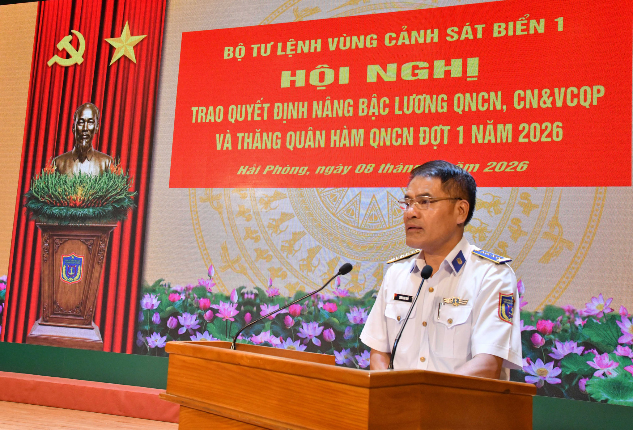Đại tá Lương Cao Khải phát biểu tại Hội nghị