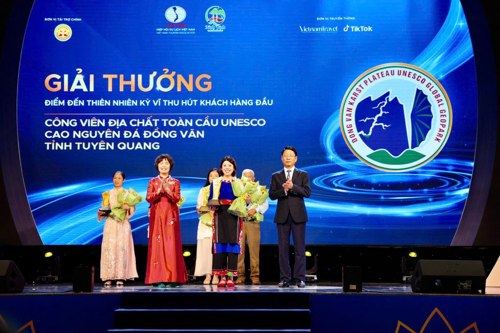tuyenquang-2-1783604544-a90bc192f3a45674a2cb94cf4e1fa83a.jpg