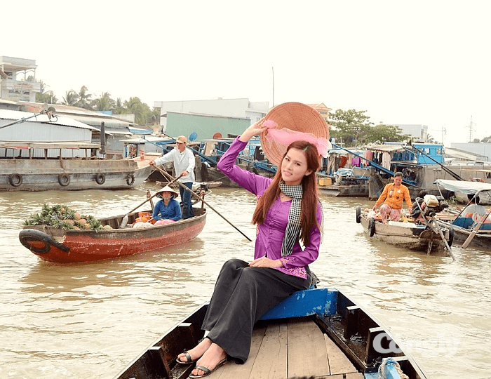 van_hoa_mien_tay_1.png
