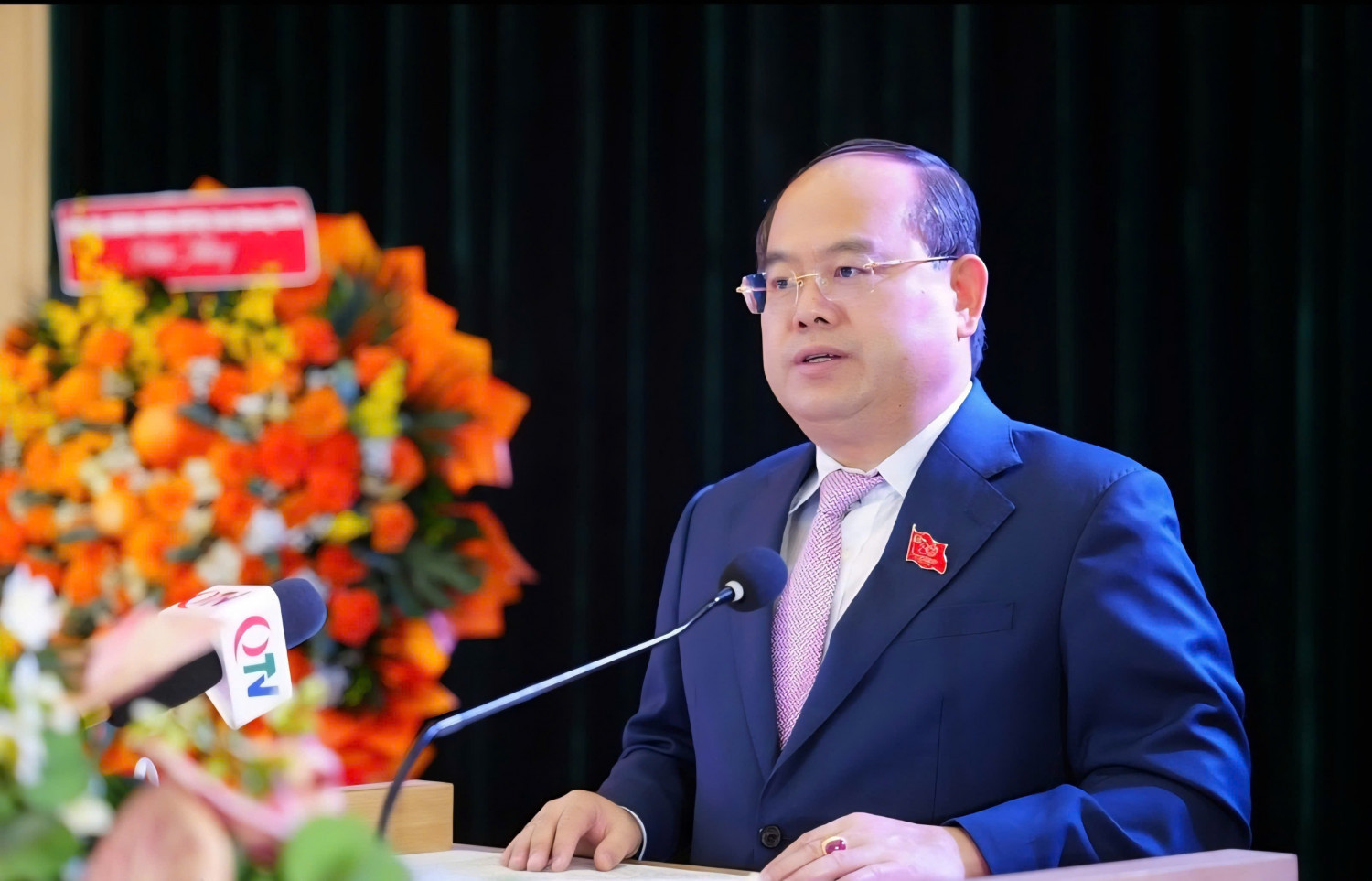 Đồng chí QMC