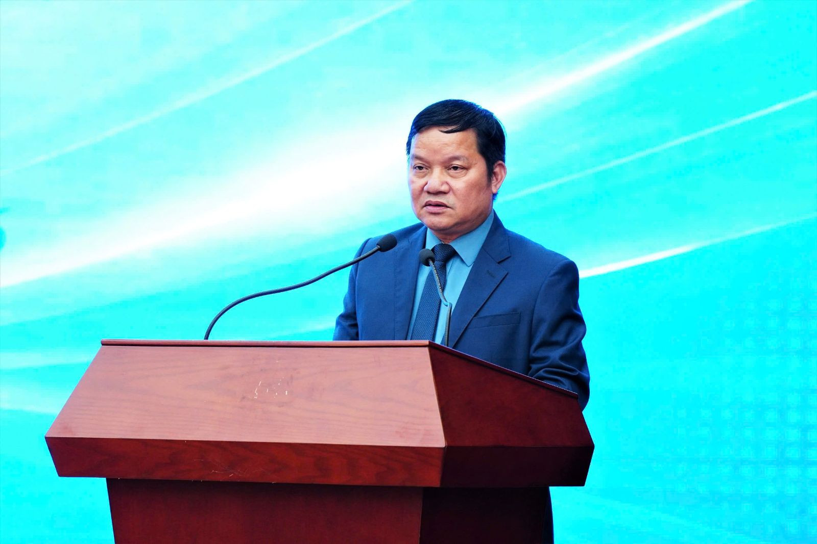 PGS.TS Nguyễn Mạnh Thiều, Phó Giám đốc Học viện Tài chính phát biểu tại buổi lễ.