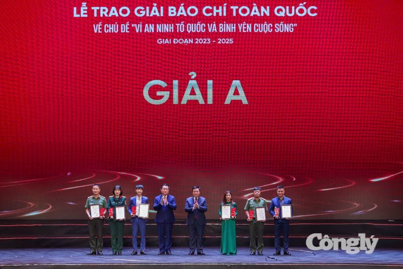 Lễ tổng kết và trao Giải báo chí toàn quốc “Vì An ninh Tổ quốc và bình yên cuộc sống” giai đoạn 2023 - 2025.