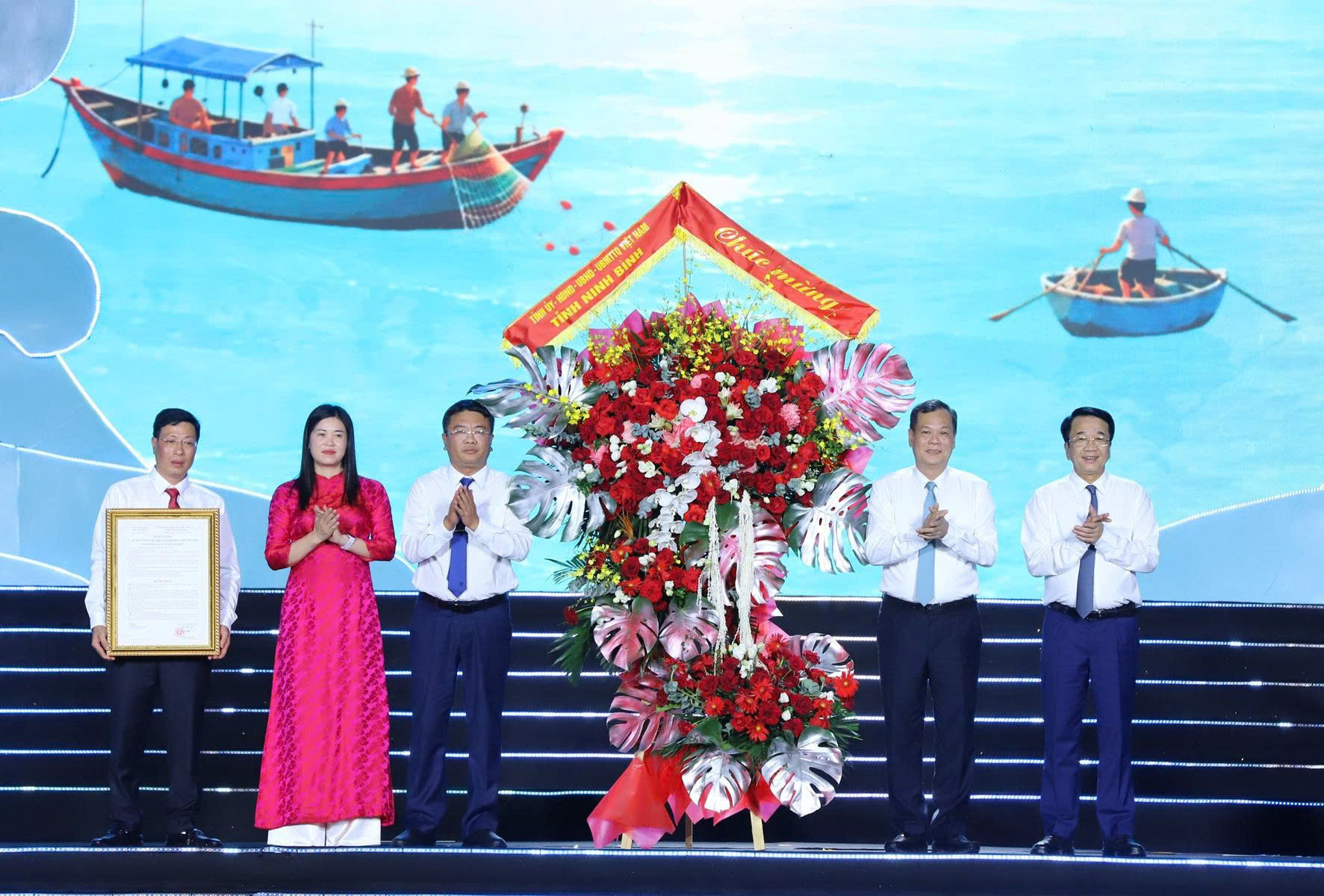 cong_bo.jpg