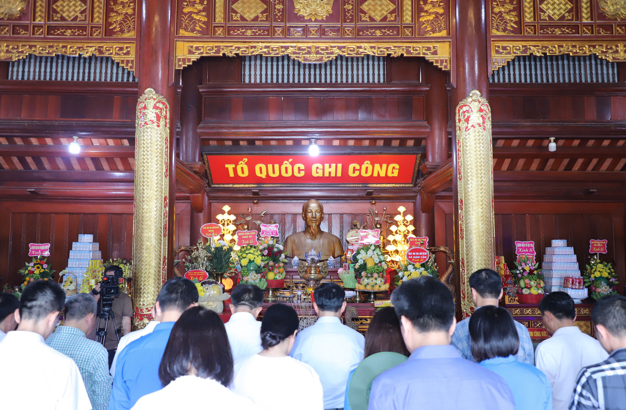 NT-Viet-Lao (15)