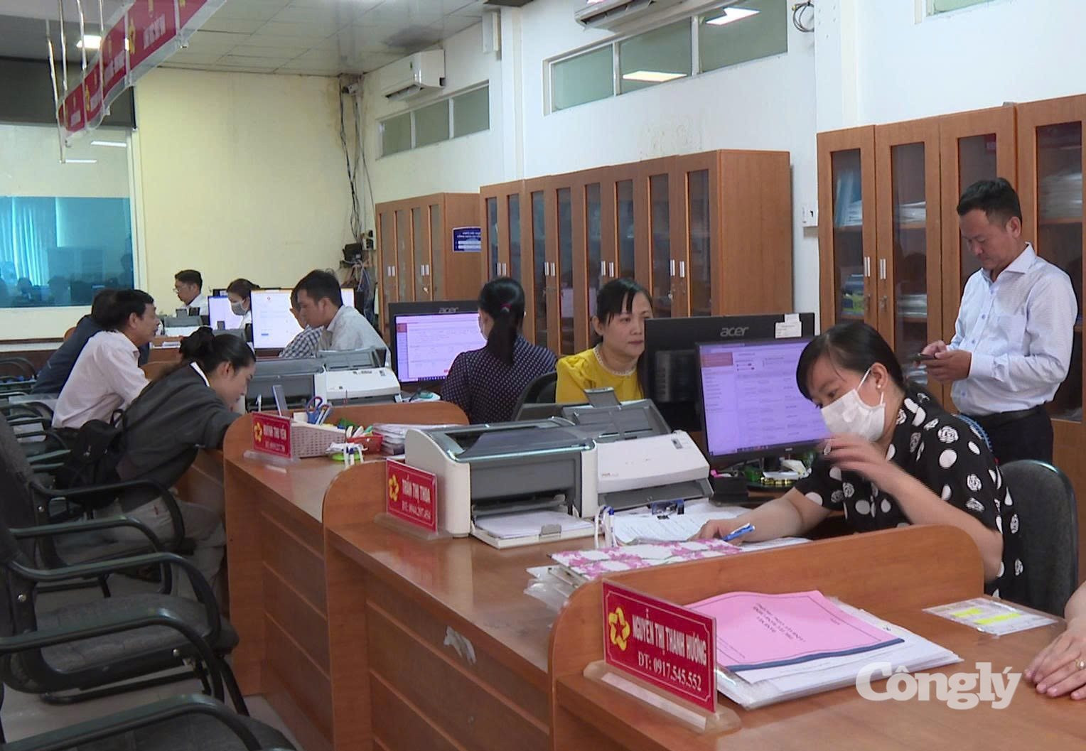 Địa phương chú trọng cải cách hành chính, đẩy mạnh chuyển đổi số, nâng cao chất lượng giải quyết thủ tục hành chính.