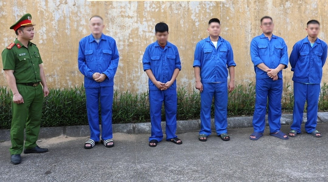 cac_doi_tuong_bi_bat_giu.jpg