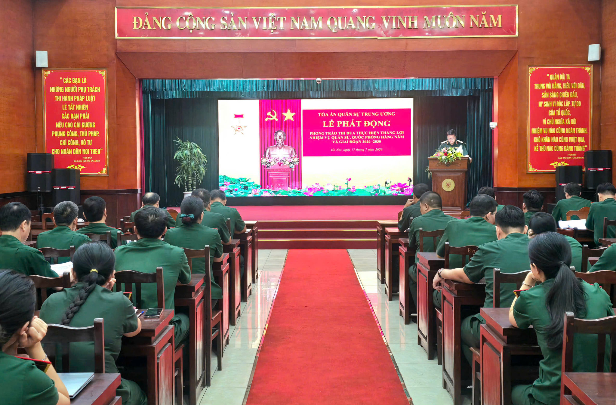 toàn cảnh Lễ phát động
