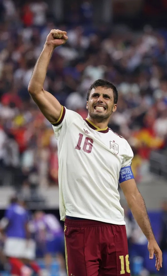 rodri-spain-celebrates-semifinal-match-1095358482_11zon.jpg