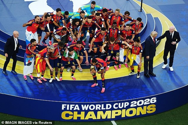 1784501549998_wide_galleryimage_soccer_football_fifa_worl_11zon.jpg