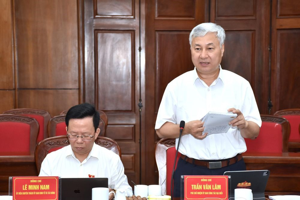 Trưởng đoàn