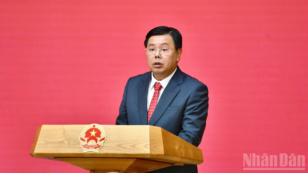 Quyền Bộ trưởng Nội vụ Nguyễn Tiến Hải phát biểu ý kiến tại buổi lễ. (Ảnh: Thanh Giang)