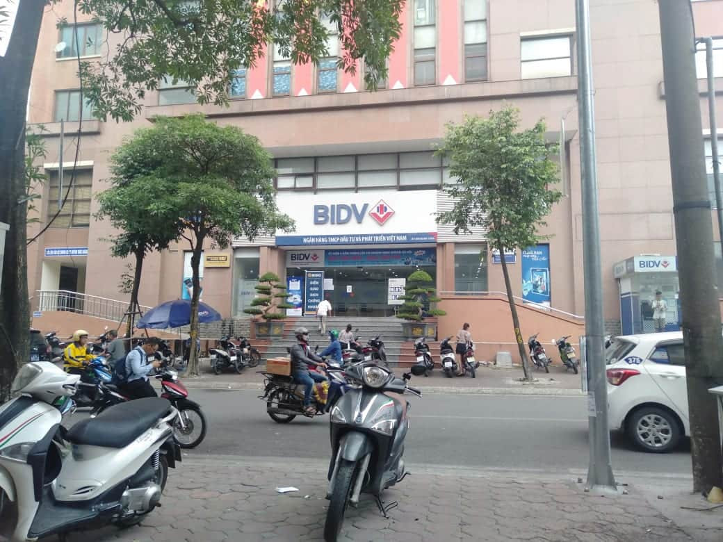 Chi nhánh ngân hàng nơi xảy ra vụ cướp táo tợn năm 2020.