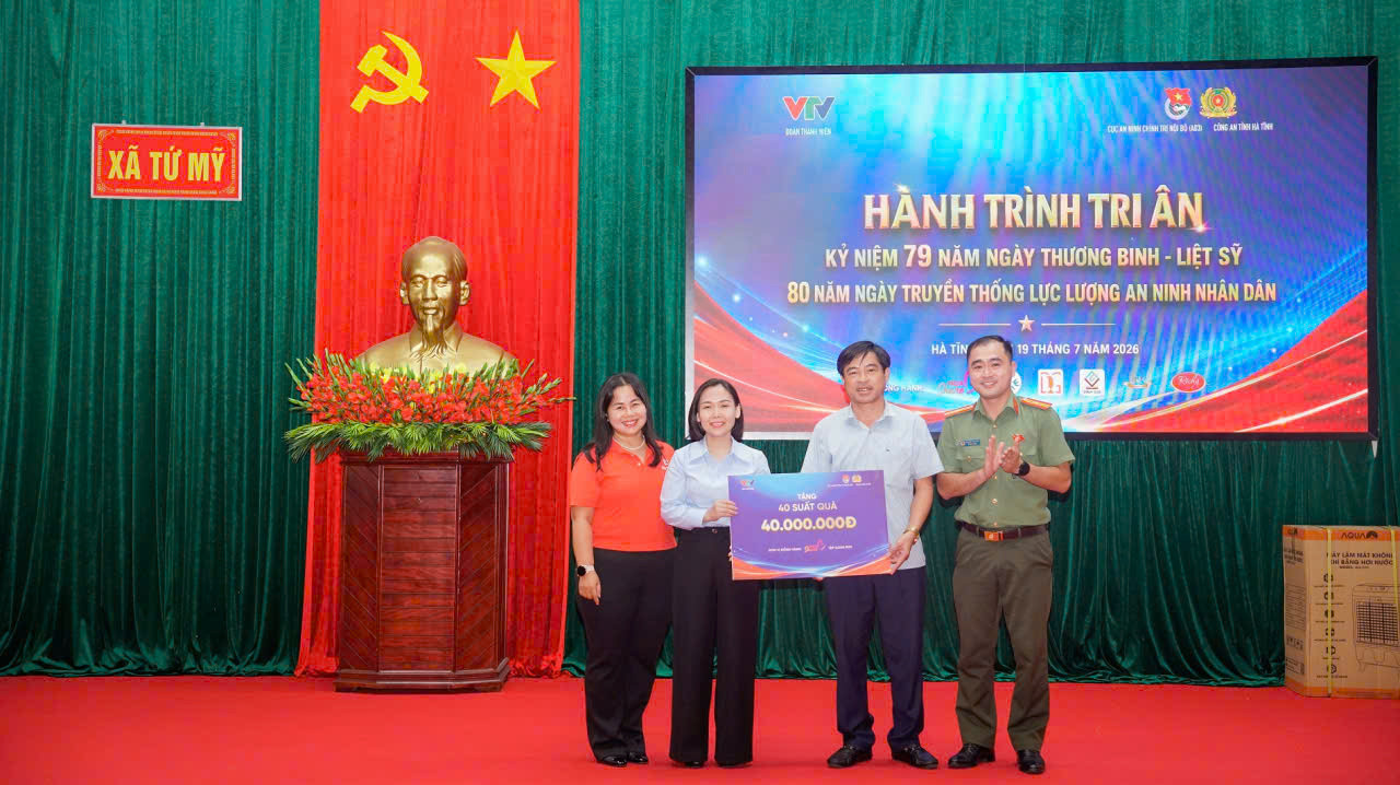 ảnh 1, ROX Group