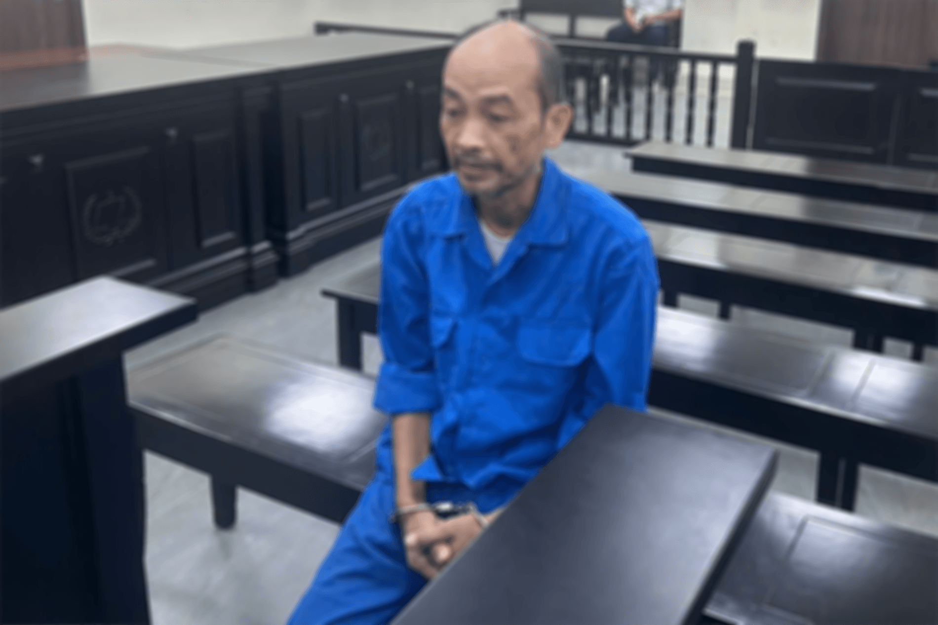 lừa đảo làm sổ đỏ