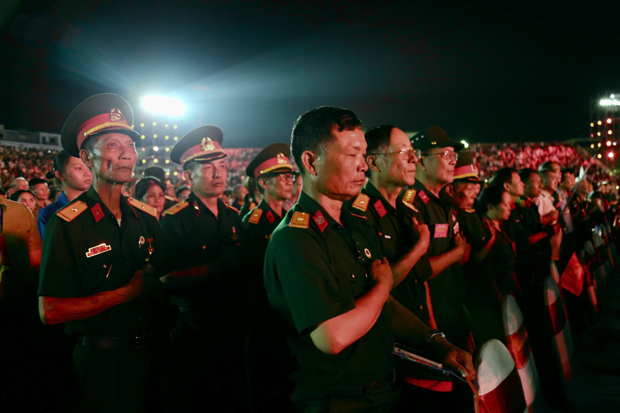 các đại biểu 9