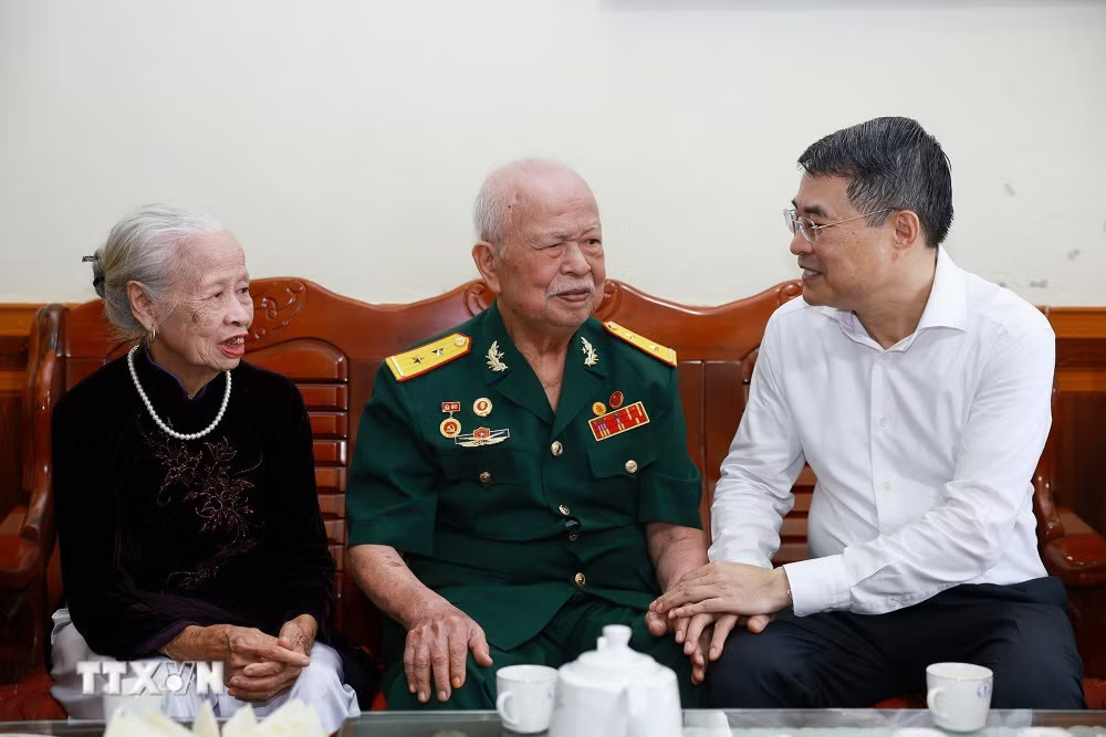 ttxvn-2507-thu-tuong-tham-gia-dinh-chinh-sach-dien-bien-1.jpg