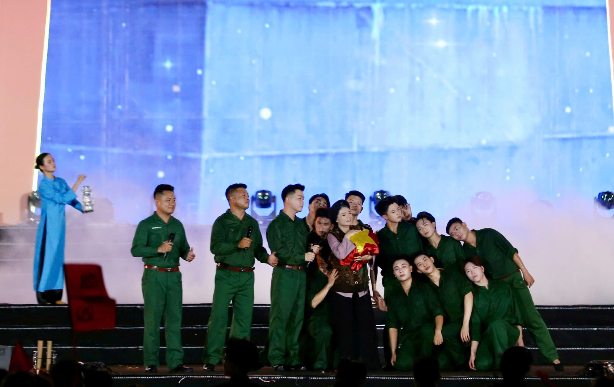 mẹ Việt Nam