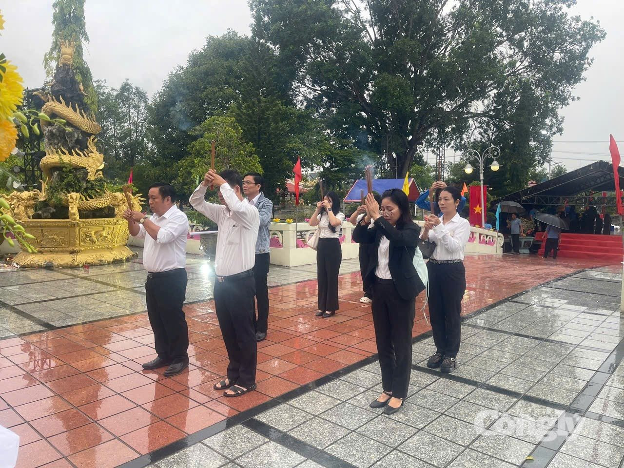 1(4)-ddd8b1ab662972dcbabb9ca39a09ceaa_watermarked.jpg
